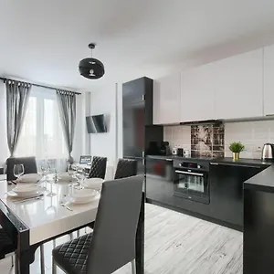  Apartment Oomph Premium