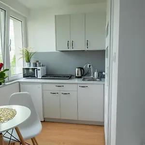  Apartment Ola